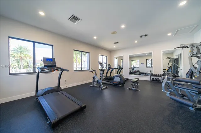 $2,480 | 2640 South University Drive, Unit 220, Davie, FL 33328