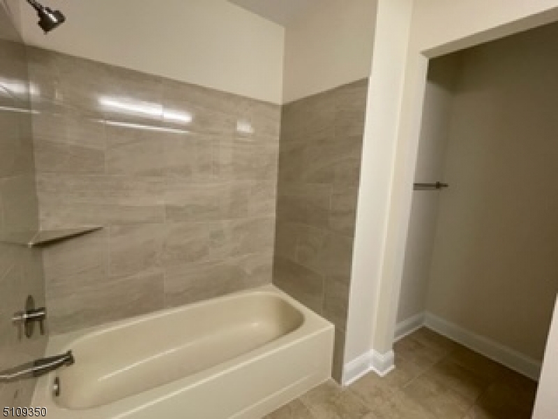 13 Andover Circle Princeton, NJ 08540 - Photo 13 of 19 a bathroom with a bathtub