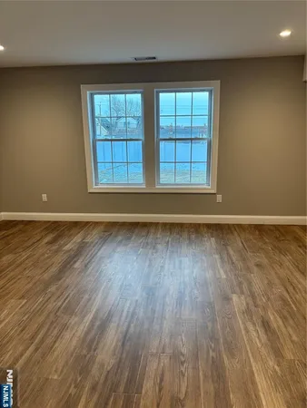 $2,500 | 100 Charlton Avenue, Lodi, NJ 07644