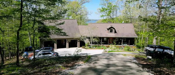 $725,000 | 554 Waterfowl Way, Cadiz, KY 42211