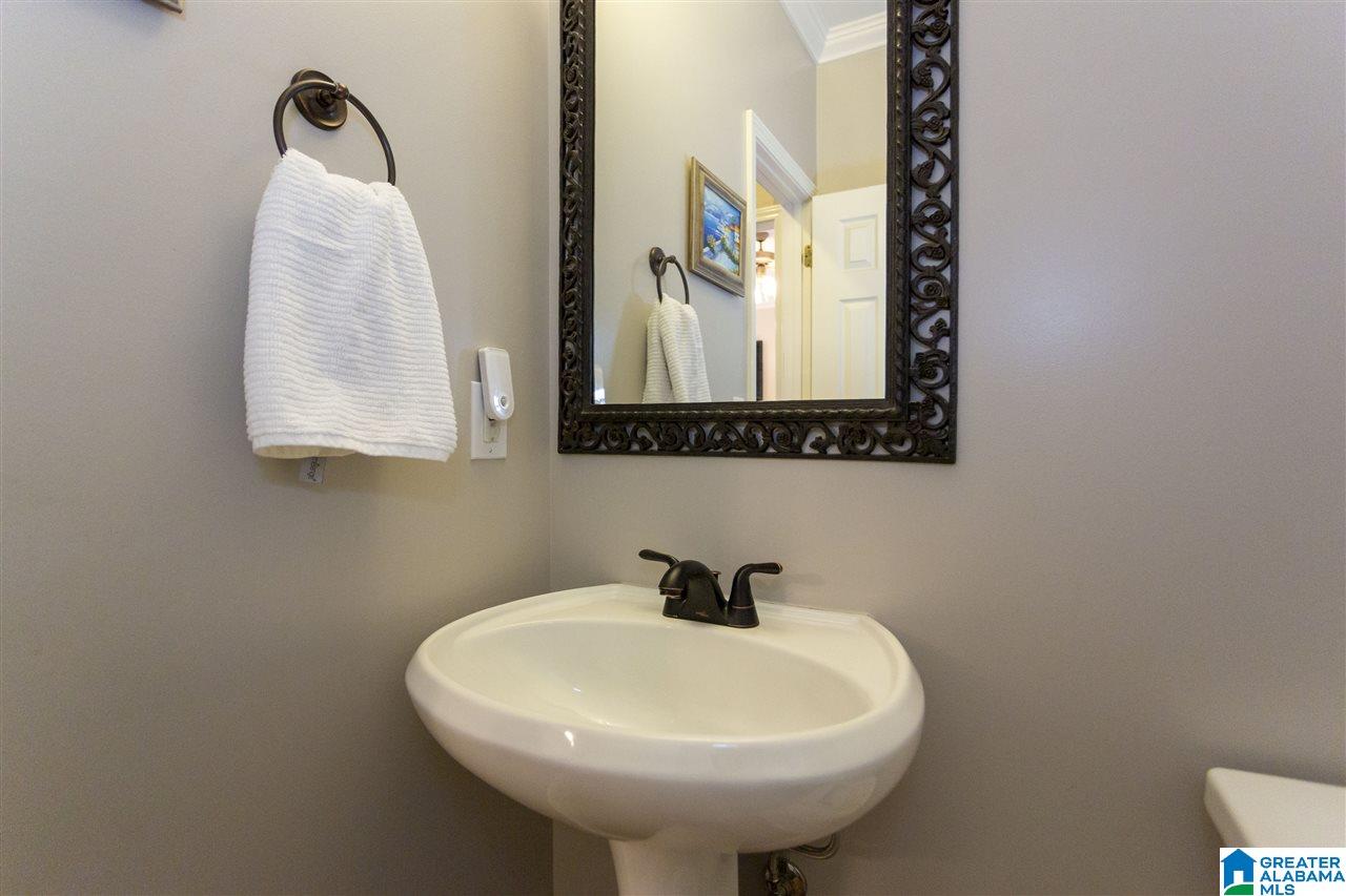 620 Meadow Ridge Drive Birmingham, AL 35242 - Photo 13 of 43