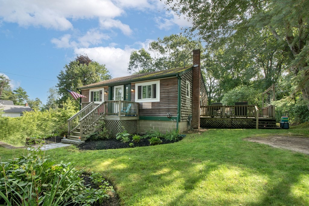 32 4th Avenue Halifax, MA 02338 - Photo 5 of 29