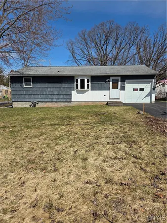 $101,200 | 220 Pleasantview Drive, Salina, NY 13088
