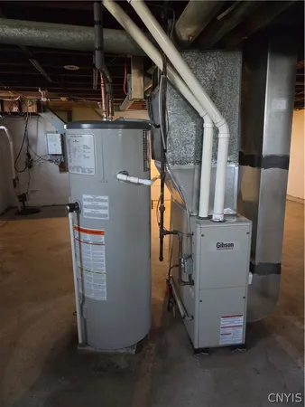 $101,200 | 220 Pleasantview Drive, Salina, NY 13088