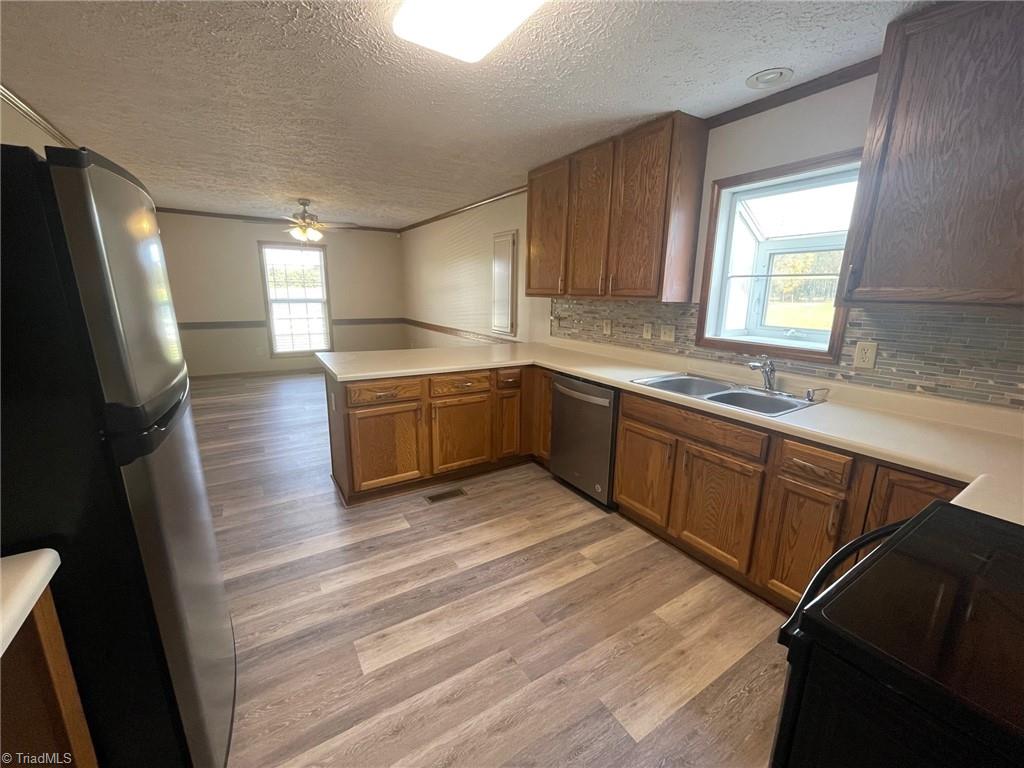 6660 Alamance County Line Road Liberty, NC 27298 - Photo 13 of 24