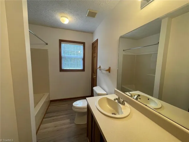 $2,000 | 6660 Alamance County Line Road, Liberty, NC 27298