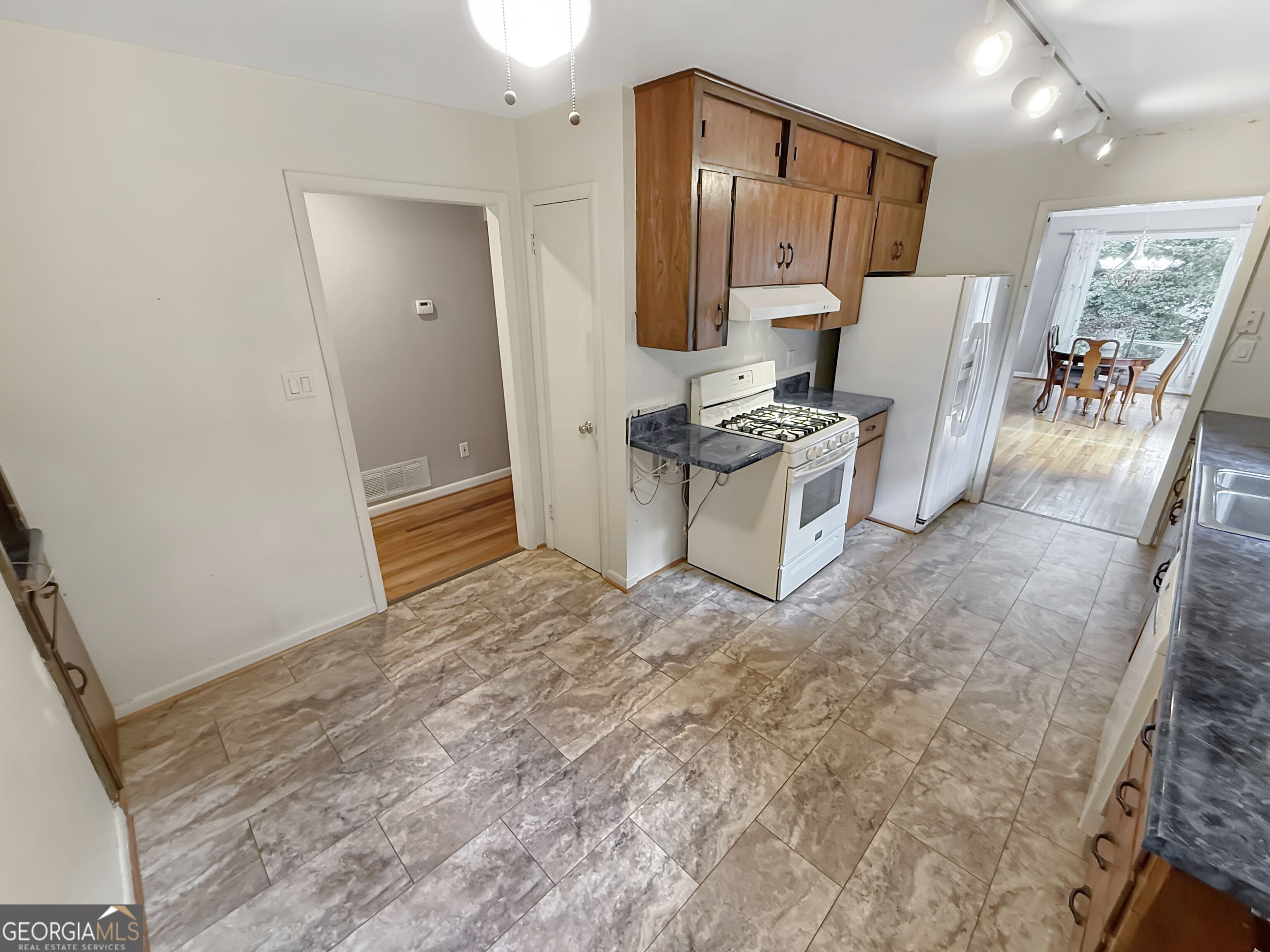 625 Forest Road Athens, GA 30605 - Photo 10 of 45 Gallery Image 10