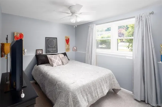 $899,000 | 1 North Amundsen Lane, Airmont, NY 10901