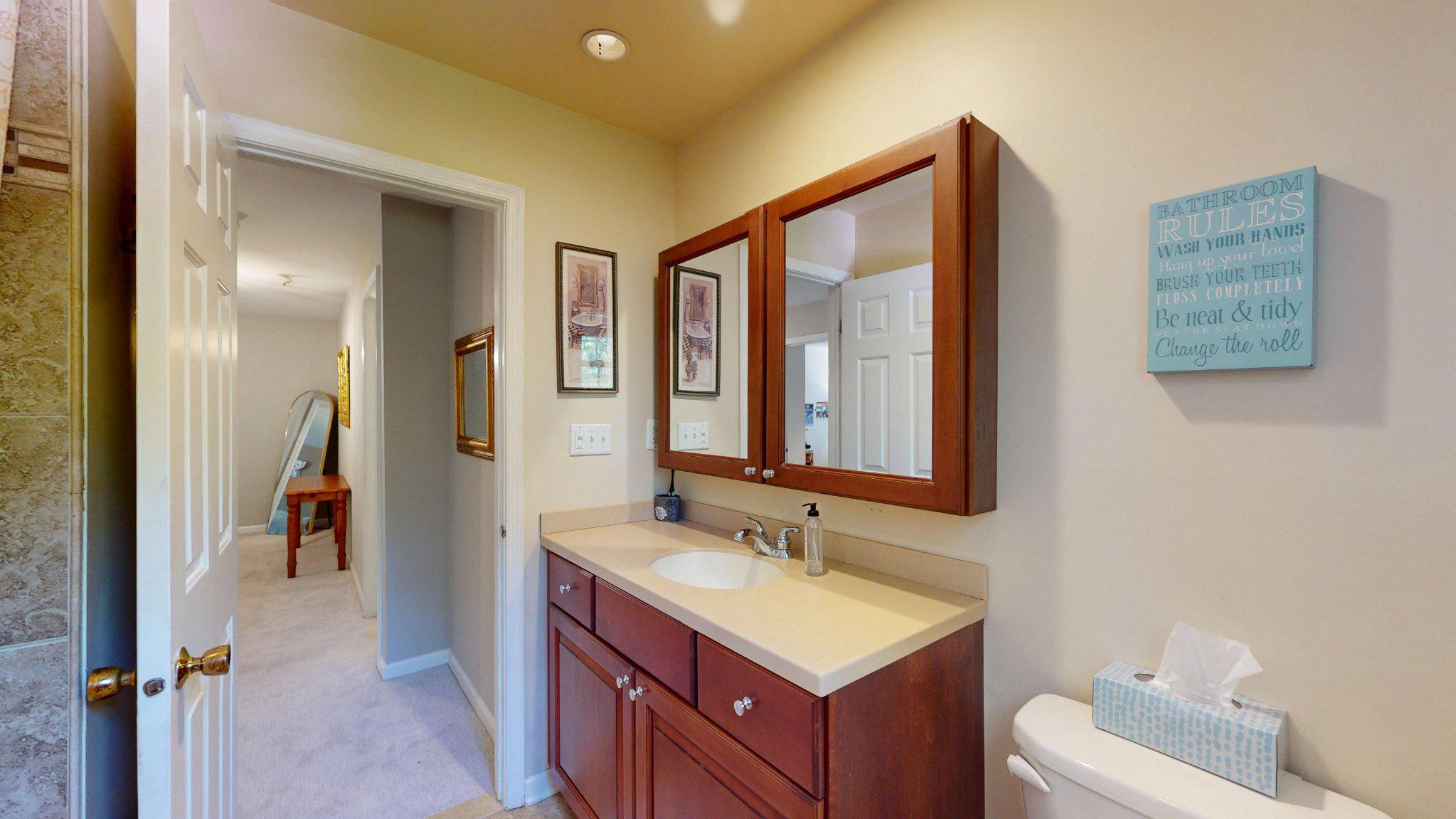 3 Colonial Court Medford, NJ 08055 - Photo 51 of 89 Charming bathroom with elegant finishes.