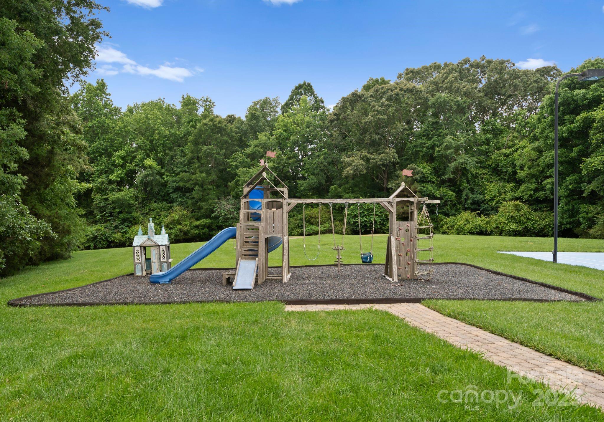 2926 Crane Road Waxhaw, NC 28173 - Photo 13 of 41