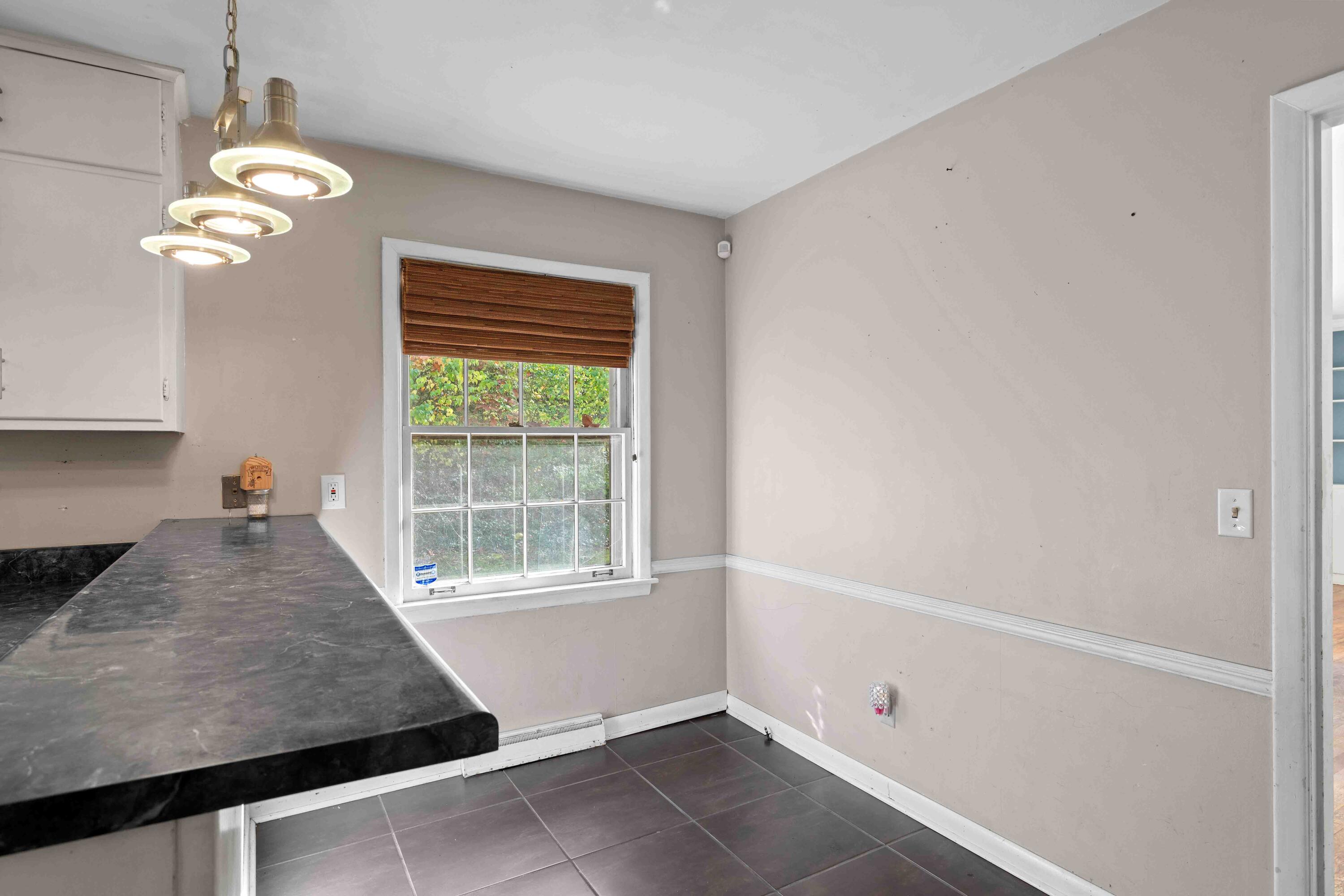 310 Green Gorge Road Signal Mountain, TN 37377 - Photo 14 of 45 Interior-4