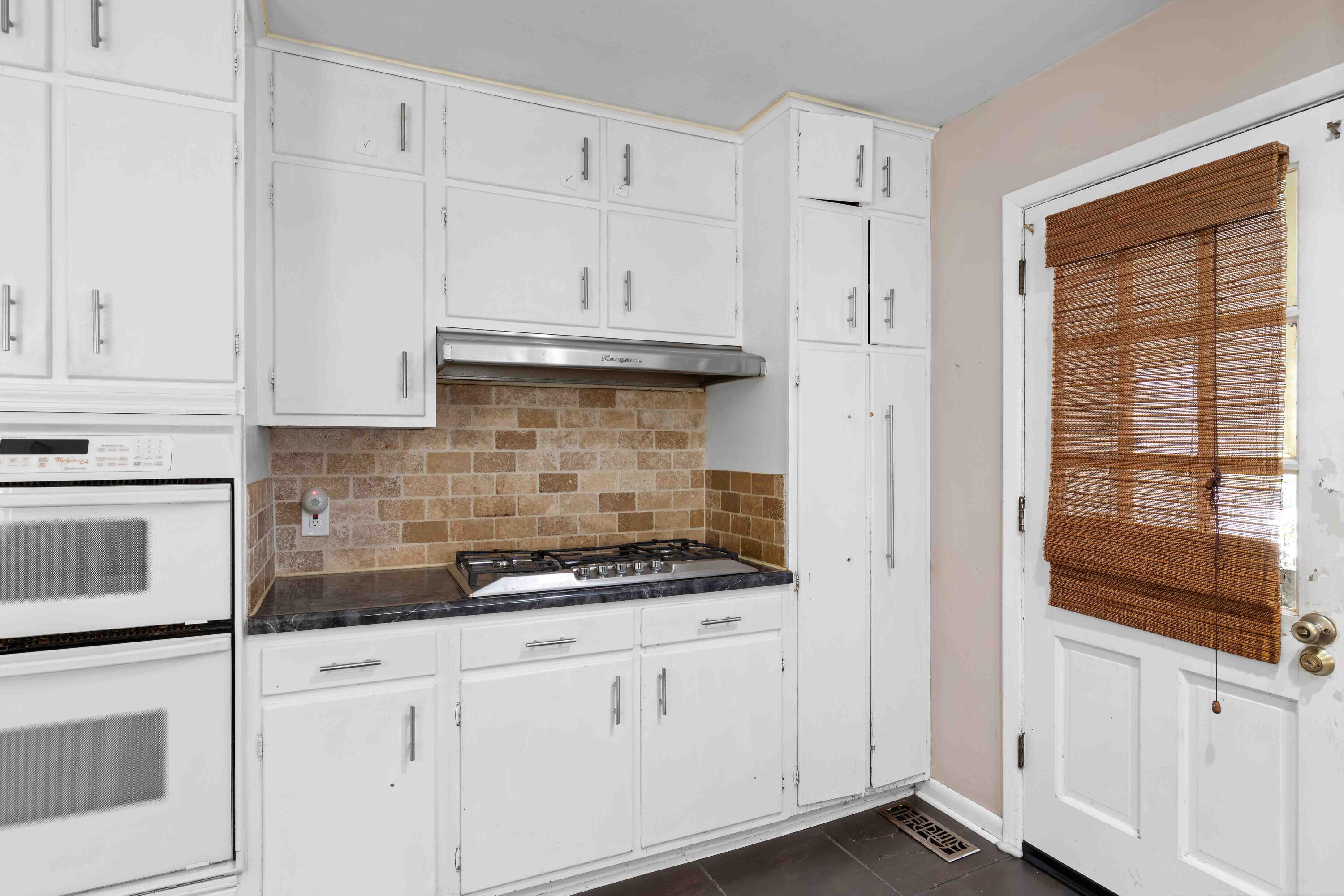 310 Green Gorge Road Signal Mountain, TN 37377 - Photo 15 of 45 Interior-5