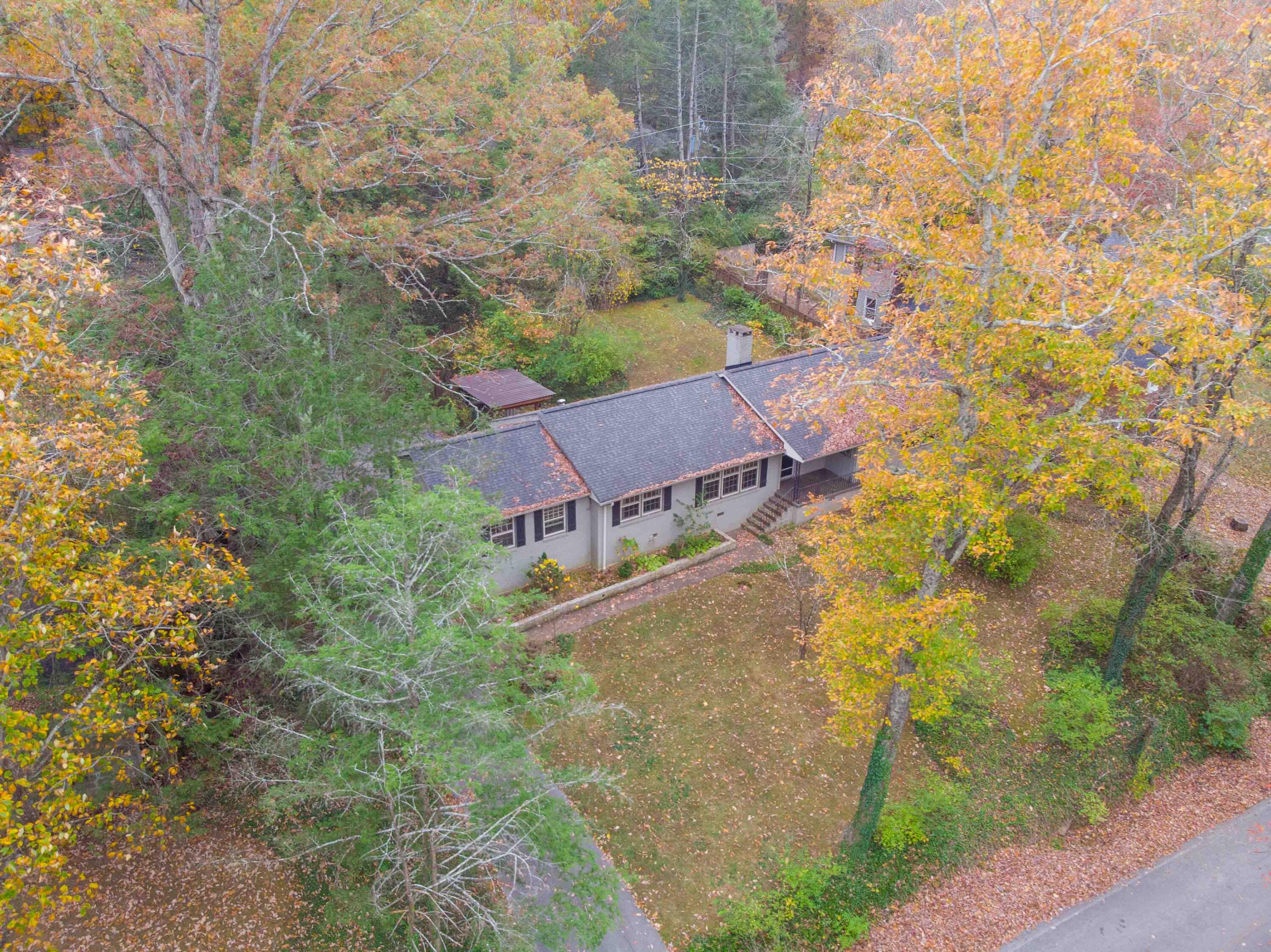 310 Green Gorge Road Signal Mountain, TN 37377 - Photo 3 of 45 Green Gorge-2