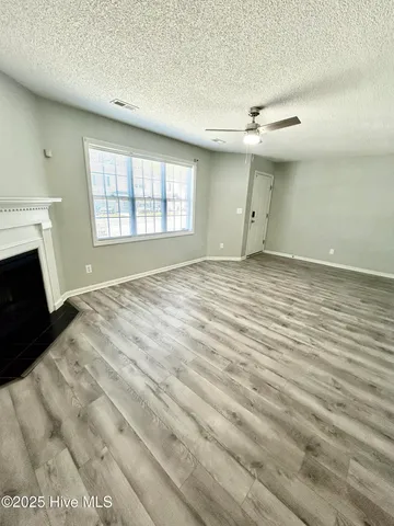 $1,400 | 890 Spring Forest Road, Unit I8, Greenville, NC 27834