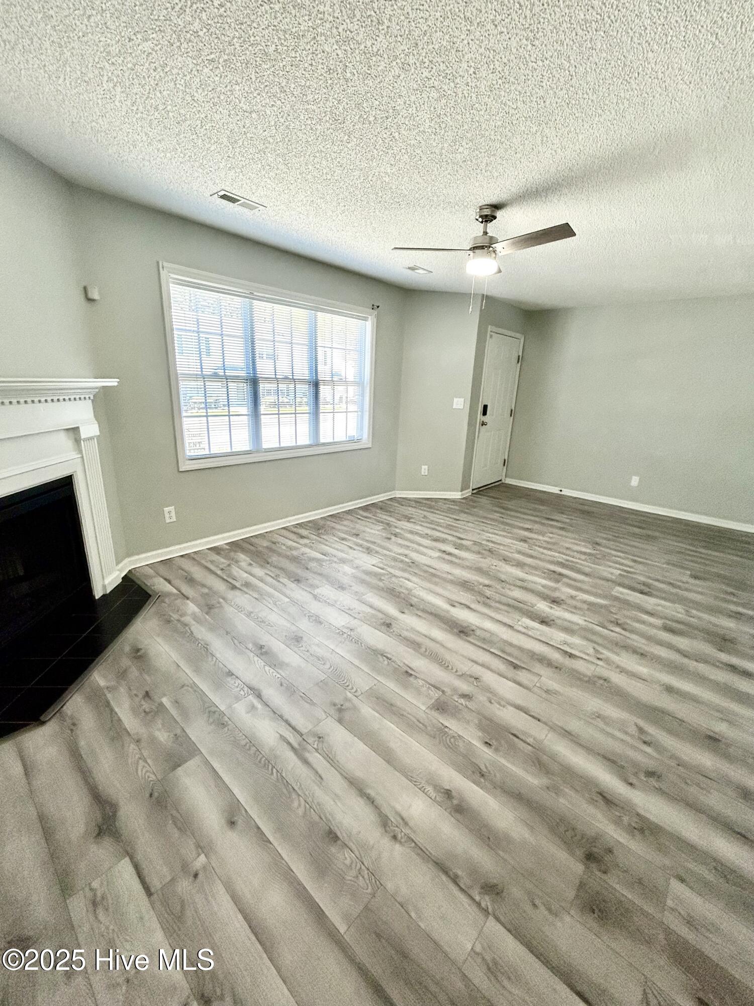 890 Spring Forest Road, Unit I8 Greenville, NC 27834 - Photo 4 of 19 IMG_1520