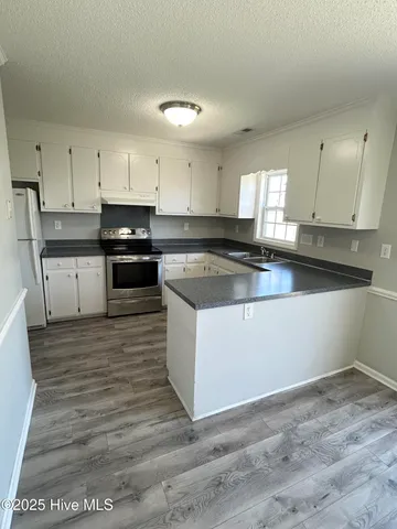 $1,400 | 890 Spring Forest Road, Unit I8, Greenville, NC 27834