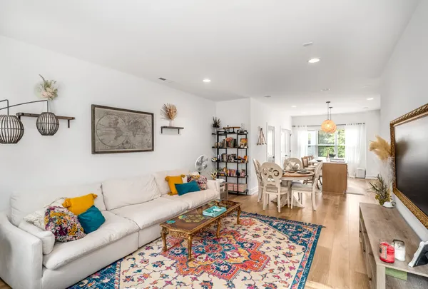 $529,000 | 862 West Sharpe Avenue, Unit 7, Nashville, TN 37206