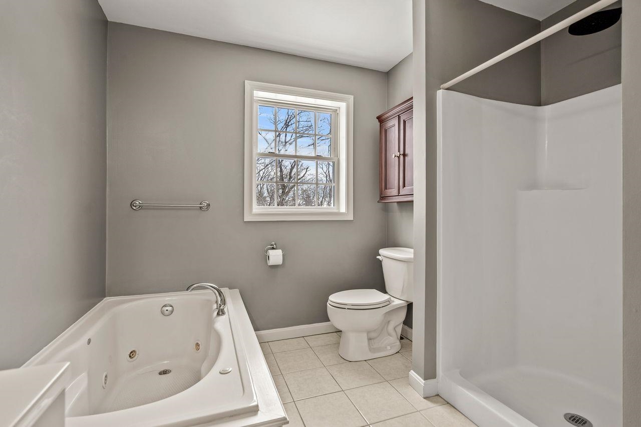 401 Wallace Road Goffstown, NH 03045 - Photo 11 of 22