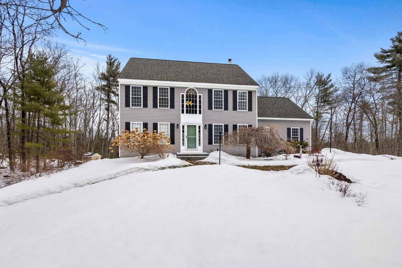 401 Wallace Road Goffstown, NH 03045 - Photo 2 of 25