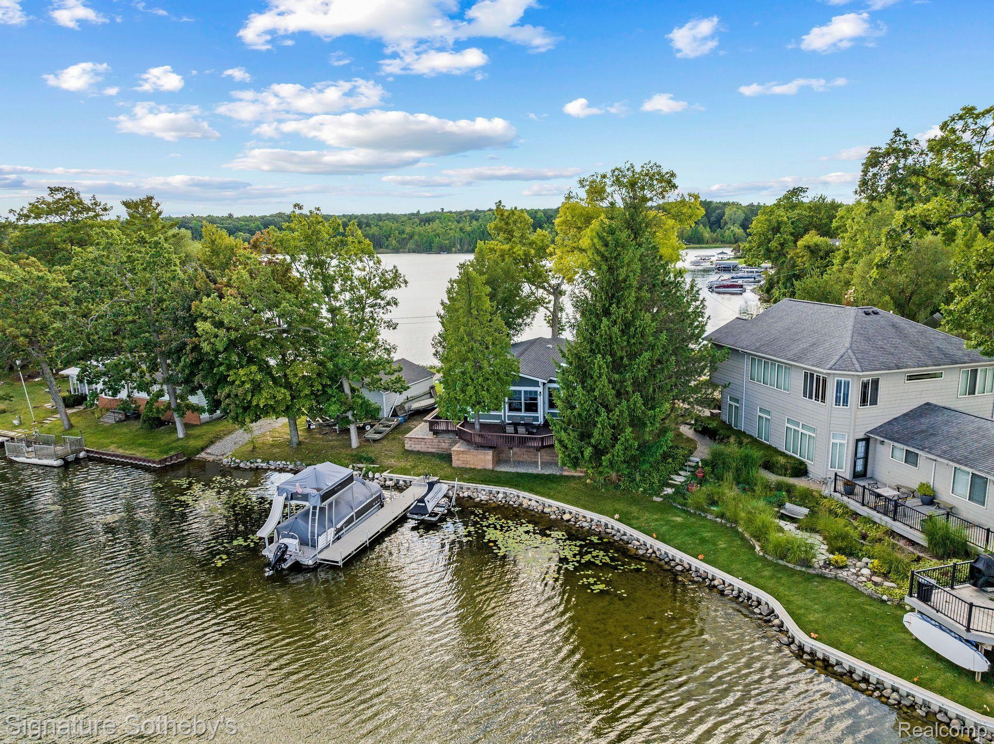 544 Deerpoint Road Leonard, MI 48367 - Photo 1 of 43 Gallery Image 1