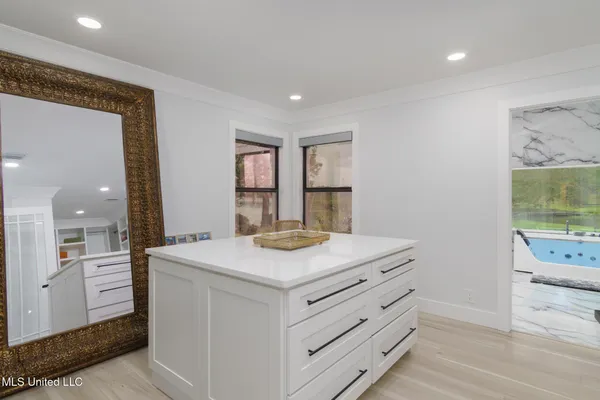 $1,249,000 | 73 Baracuda Drive, Hattiesburg, MS 39402