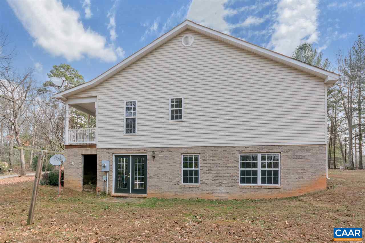 380 Chapel Road Ruckersville, VA 22968 - Photo 24 of 25 a view of a house