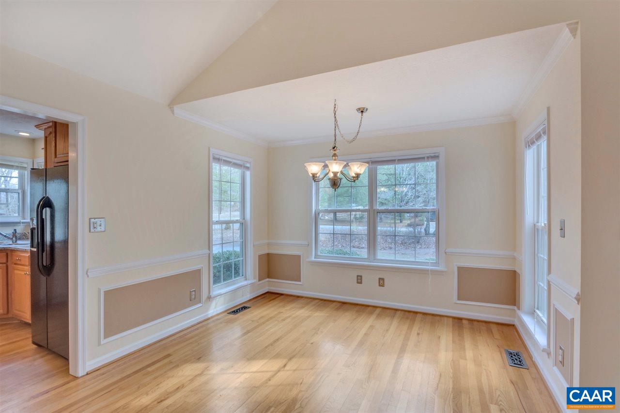 380 Chapel Road Ruckersville, VA 22968 - Photo 5 of 25 a view of an empty room with a window