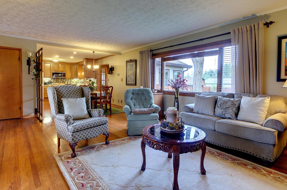 1600 Cole Road Columbus, OH 43228 - Photo 11 of 31 Gallery Image 11