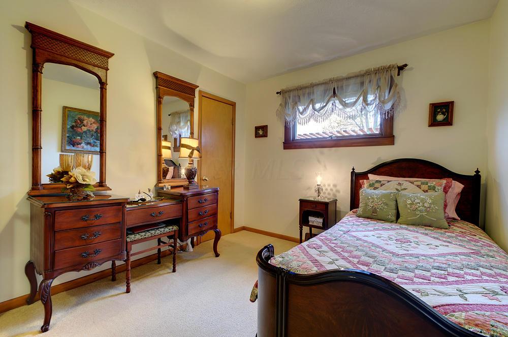 1600 Cole Road Columbus, OH 43228 - Photo 15 of 31 Gallery Image 15