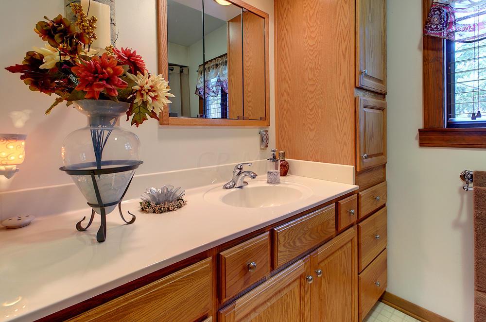 1600 Cole Road Columbus, OH 43228 - Photo 20 of 31 Gallery Image 20