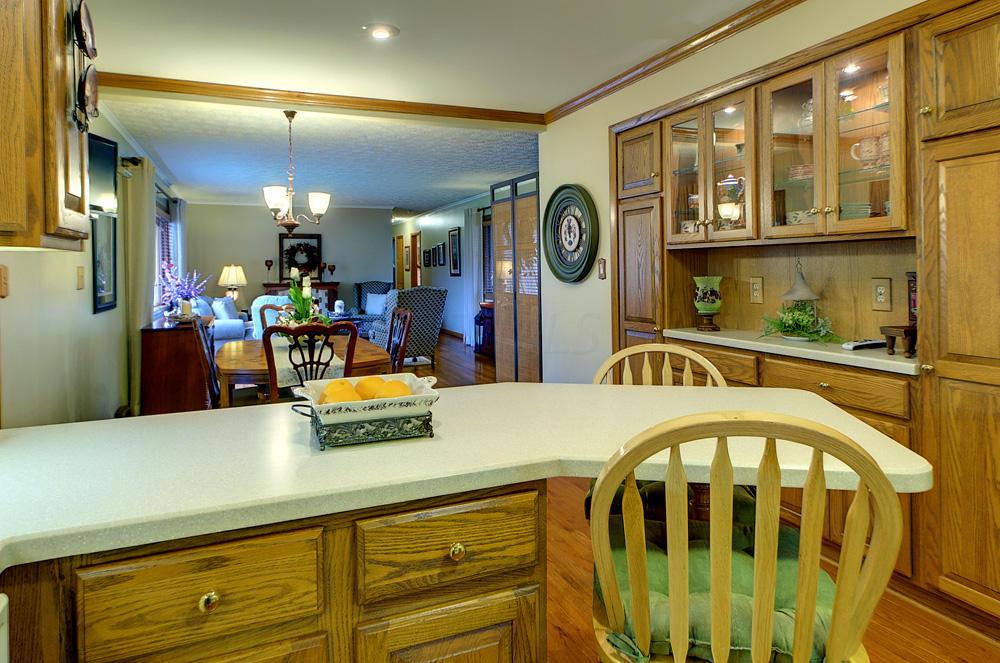 1600 Cole Road Columbus, OH 43228 - Photo 9 of 31 Gallery Image 9