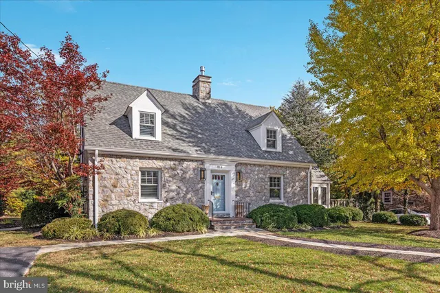 $679,900 | 316 West Whitlock Avenue, Winchester, VA 22601