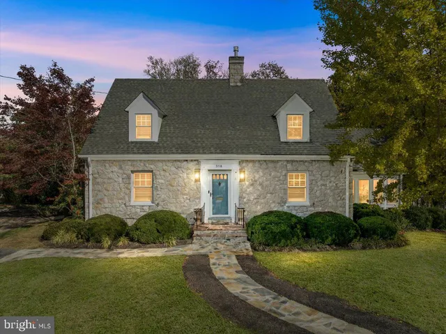 $679,900 | 316 West Whitlock Avenue, Winchester, VA 22601