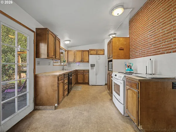 $445,000 | 1620 Northeast 201st Avenue, Fairview, OR 97024