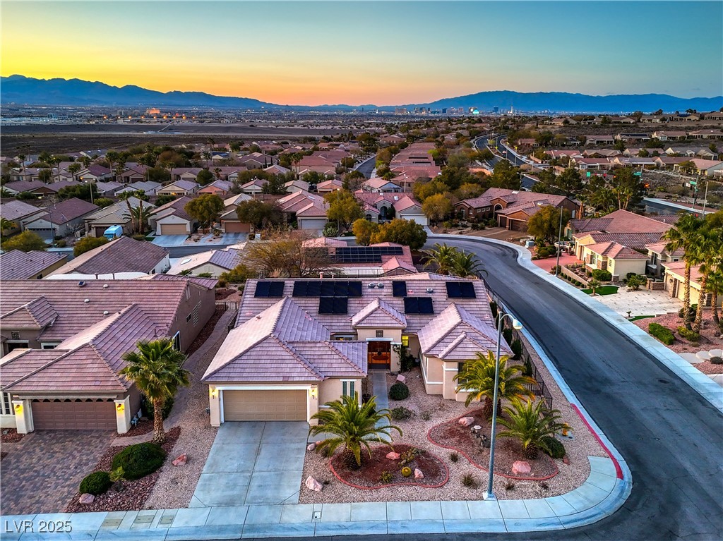 3002 Hickory Valley Road Henderson, NV 89052 - Photo 34 of 58 Gallery Image 34