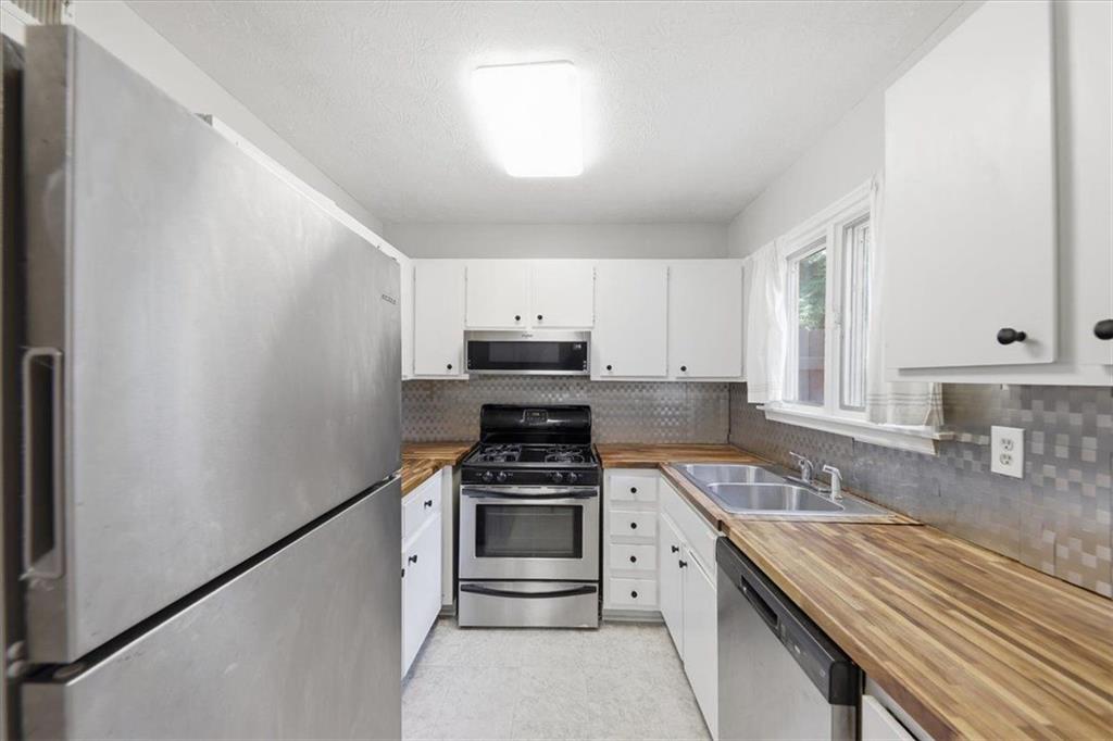1816 Ashborough Road Southeast, Unit C Marietta, GA 30067 - Photo 10 of 32