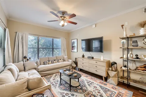 $469,900 | 2502 Leon Street, Unit 212, Austin, TX 78705