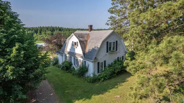 $350,000 | 230 West St Louis River Road, Esko, MN 55733
