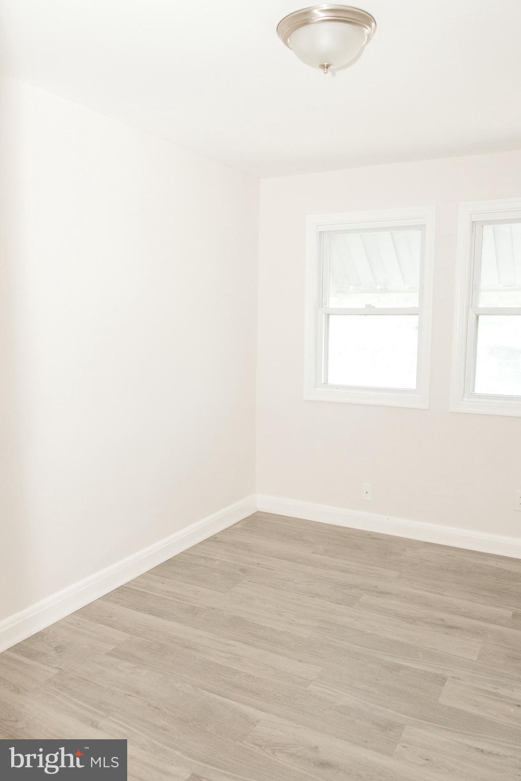 310 Old Riverside Road Baltimore, MD 21225 - Photo 22 of 48