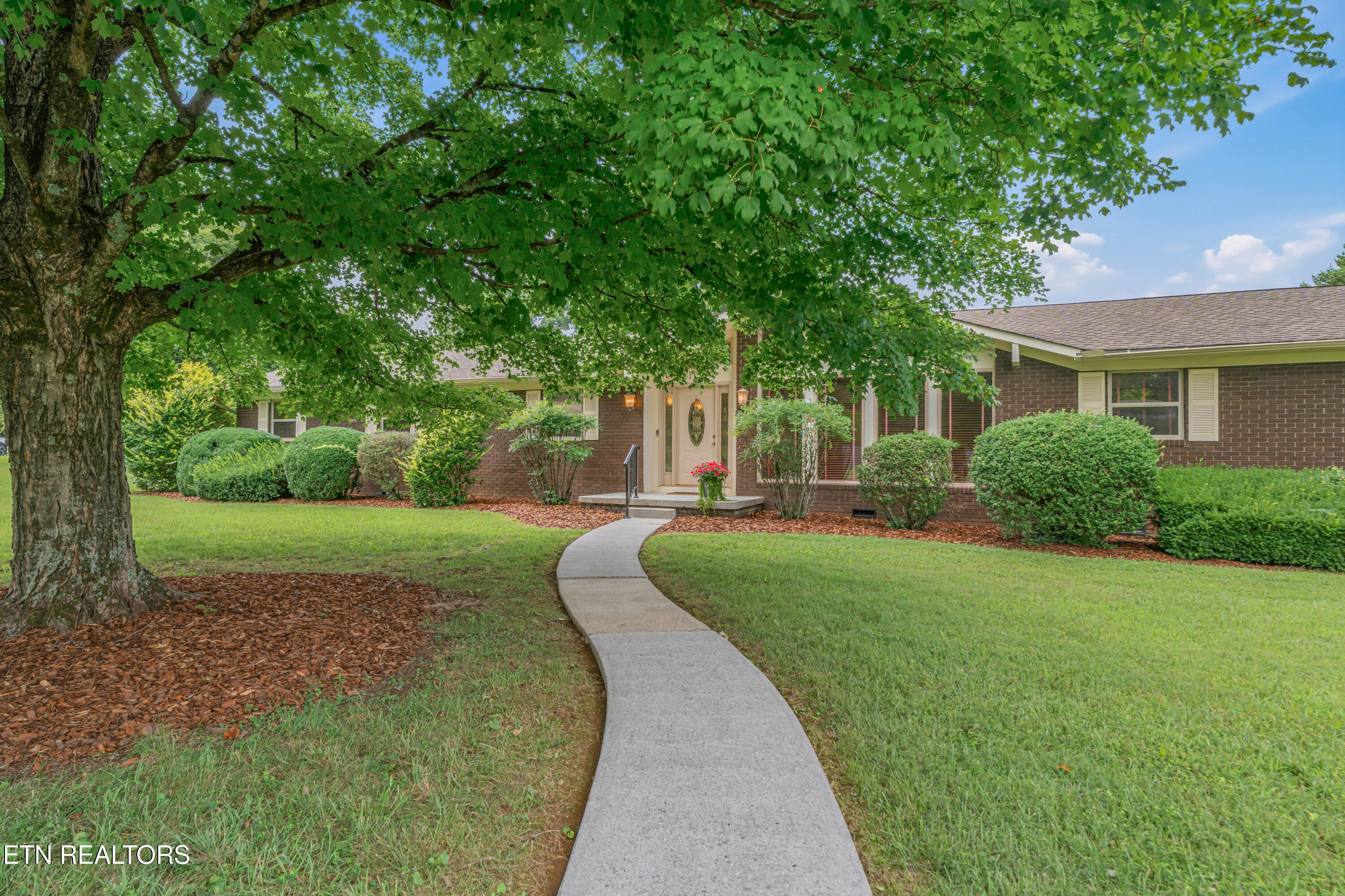 113 Crowfield Road Knoxville, TN 37922 - Photo 3 of 55 3-print-113 Crowfield Road-4