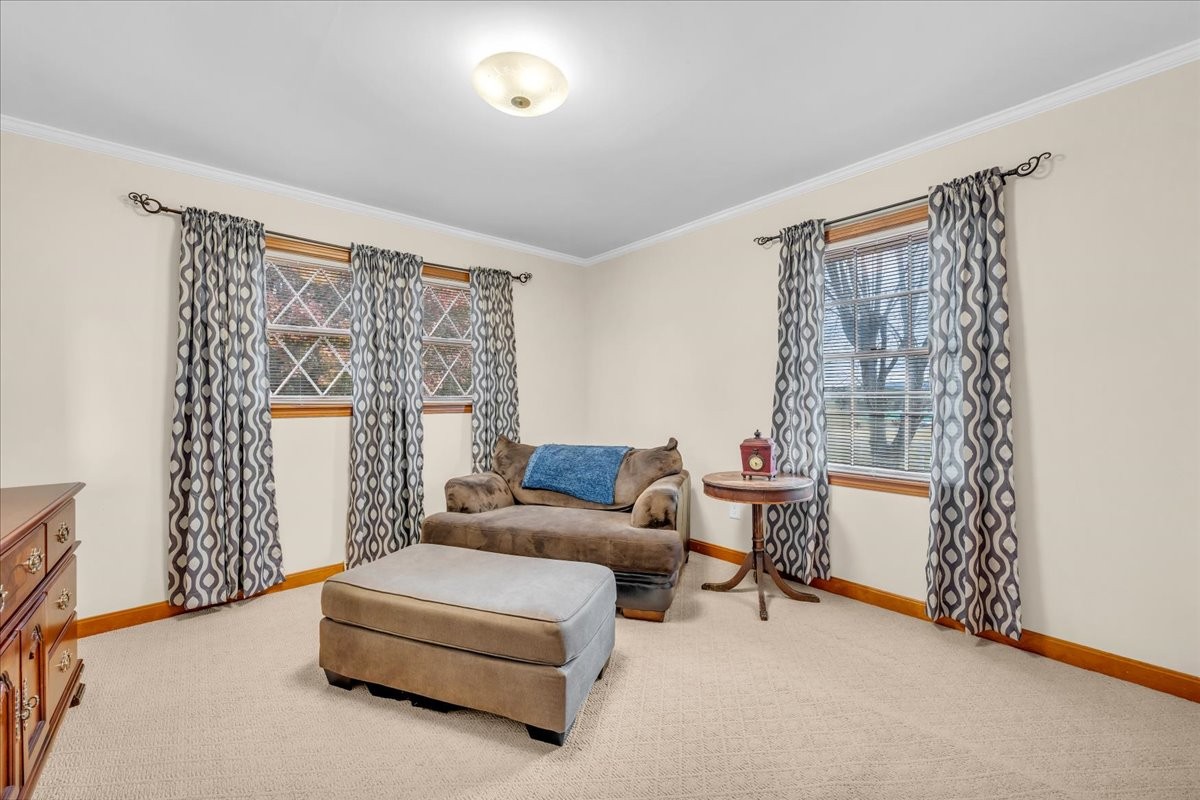 675 Bible Crossing Road Winchester, TN 37398 - Photo 30 of 35 a living room with furniture and a window