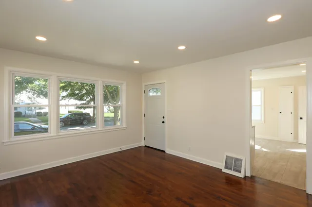 $269,900 | 2433 South 74th Street, West Allis, WI 53219