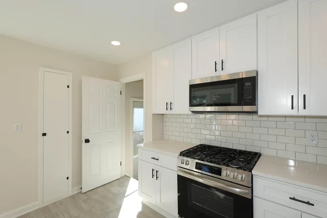 $269,900 | 2433 South 74th Street, West Allis, WI 53219