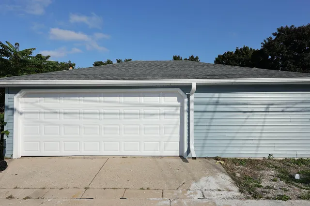 $269,900 | 2433 South 74th Street, West Allis, WI 53219