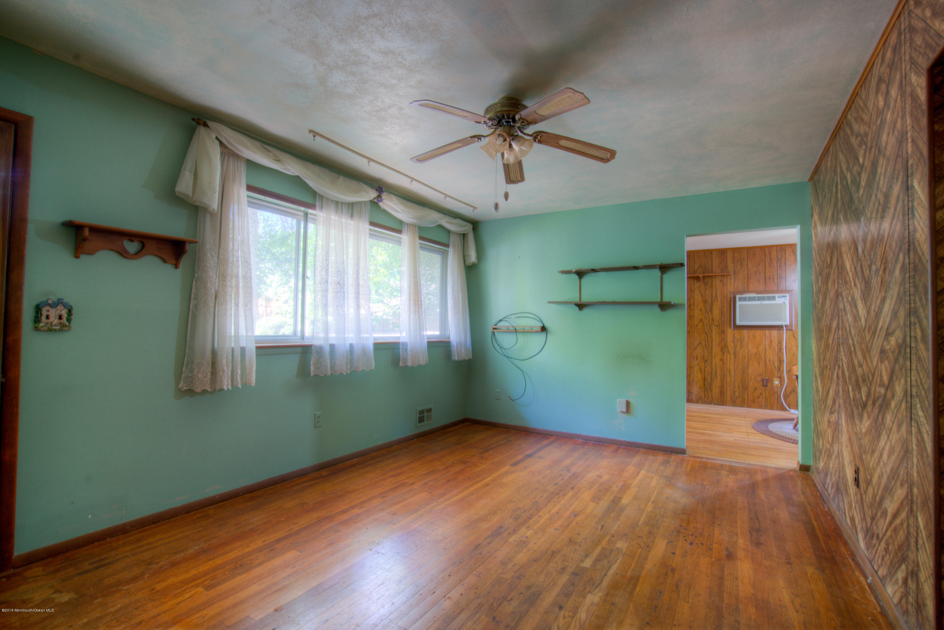 1 Woodland Road Bayville, NJ 08721 - Photo 6 of 16 Living