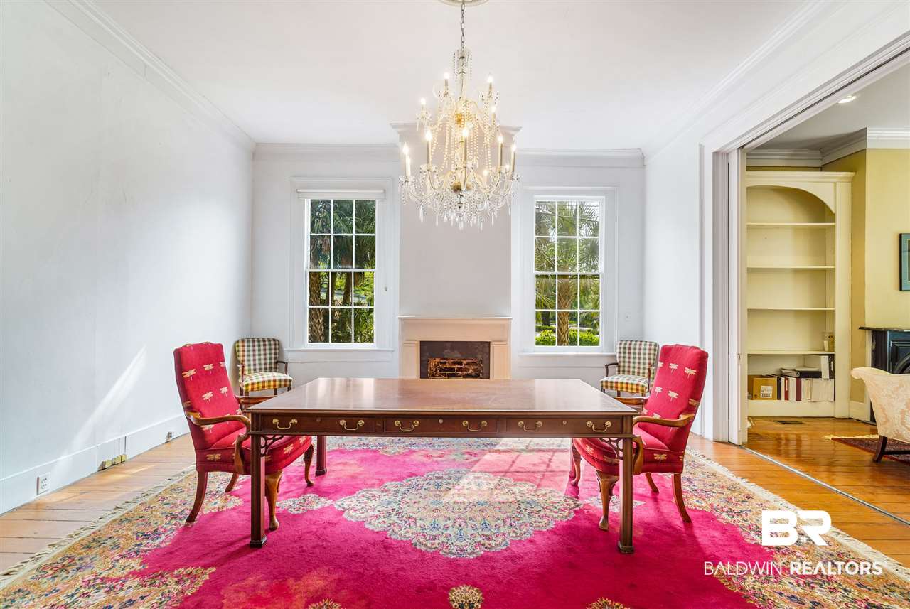 960 Dauphin Street Mobile, AL 36604 - Photo 4 of 29 Chandelier Remains