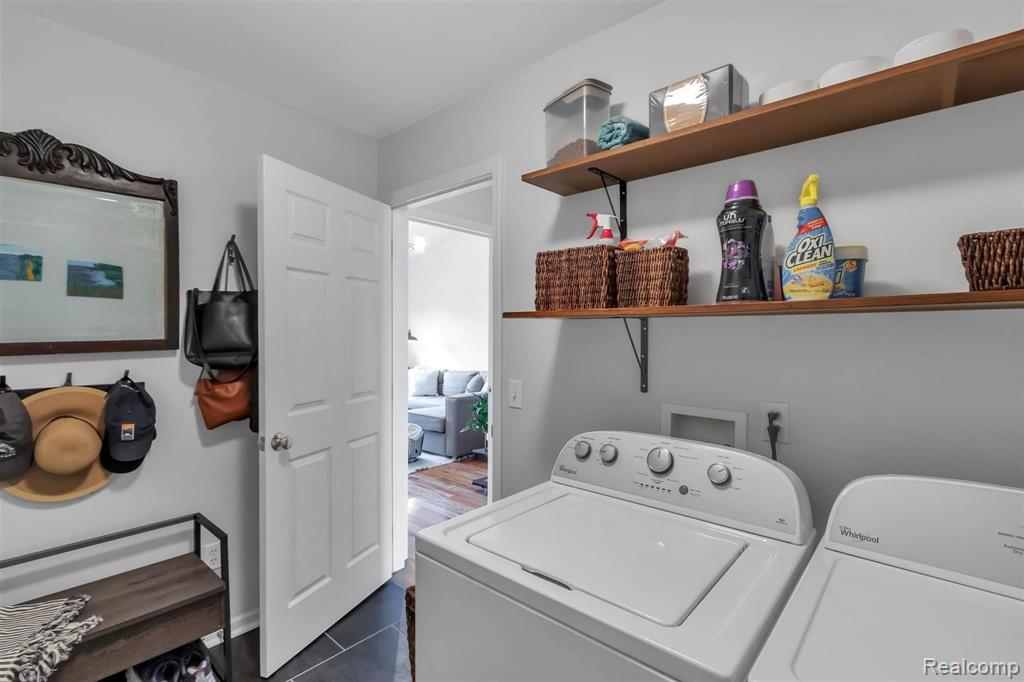 2406 Howard Street Detroit, MI 48216 - Photo 22 of 53