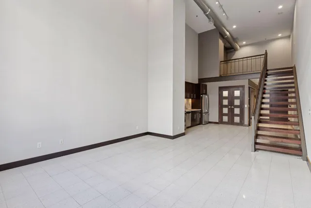 $250,000 | 214 4th Street East, Unit 103, St. Paul, MN 55101