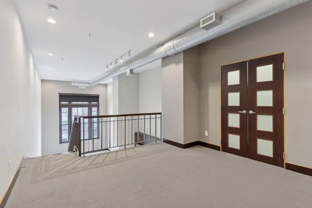 $250,000 | 214 4th Street East, Unit 103, St. Paul, MN 55101