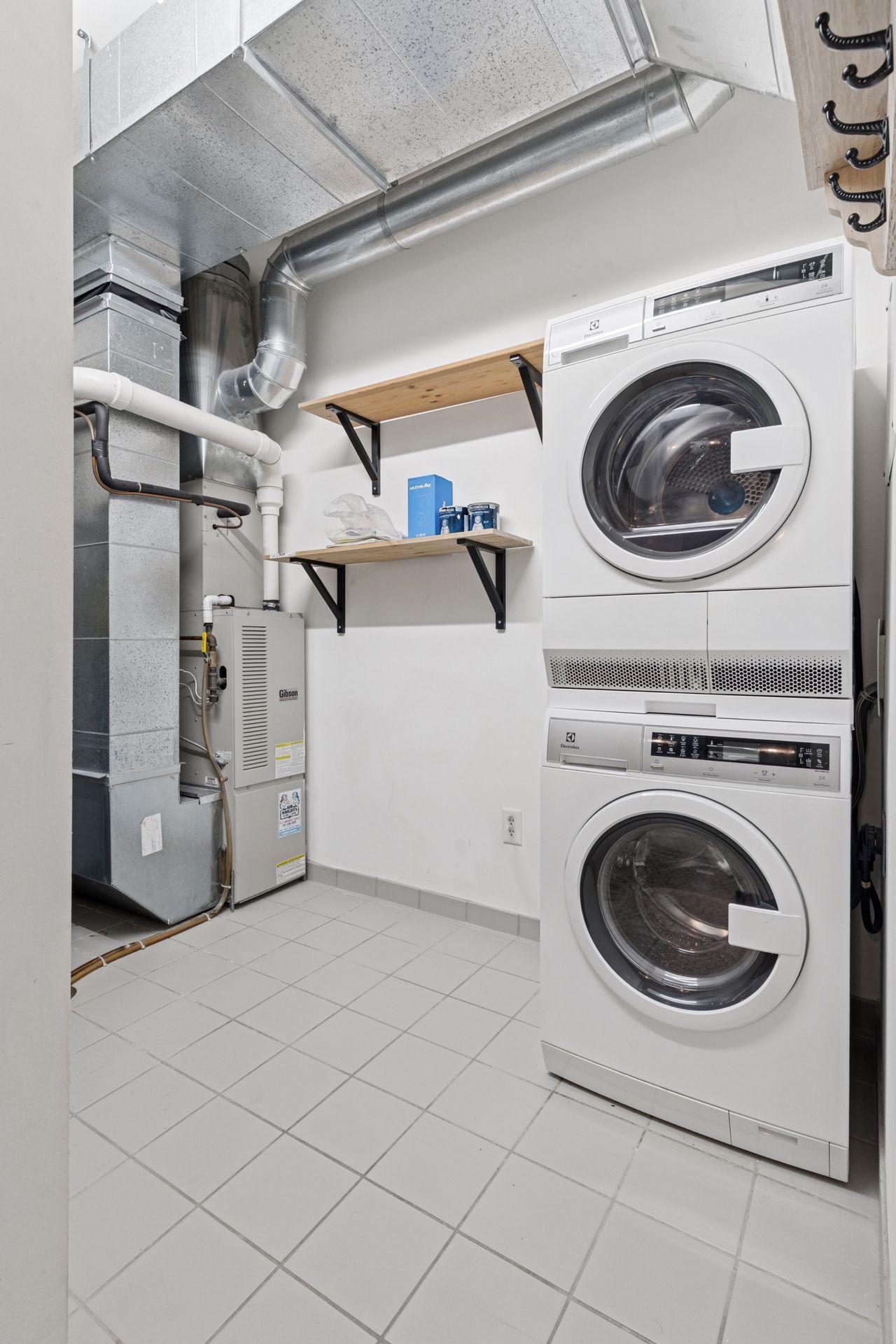 214 4th Street East, Unit 103 St. Paul, MN 55101 - Photo 36 of 57